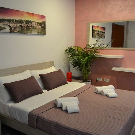 Maxim Rooms Řím Exteriér fotografie