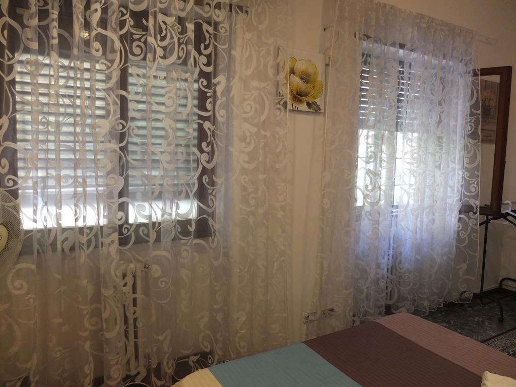 Maxim Rooms Řím Exteriér fotografie