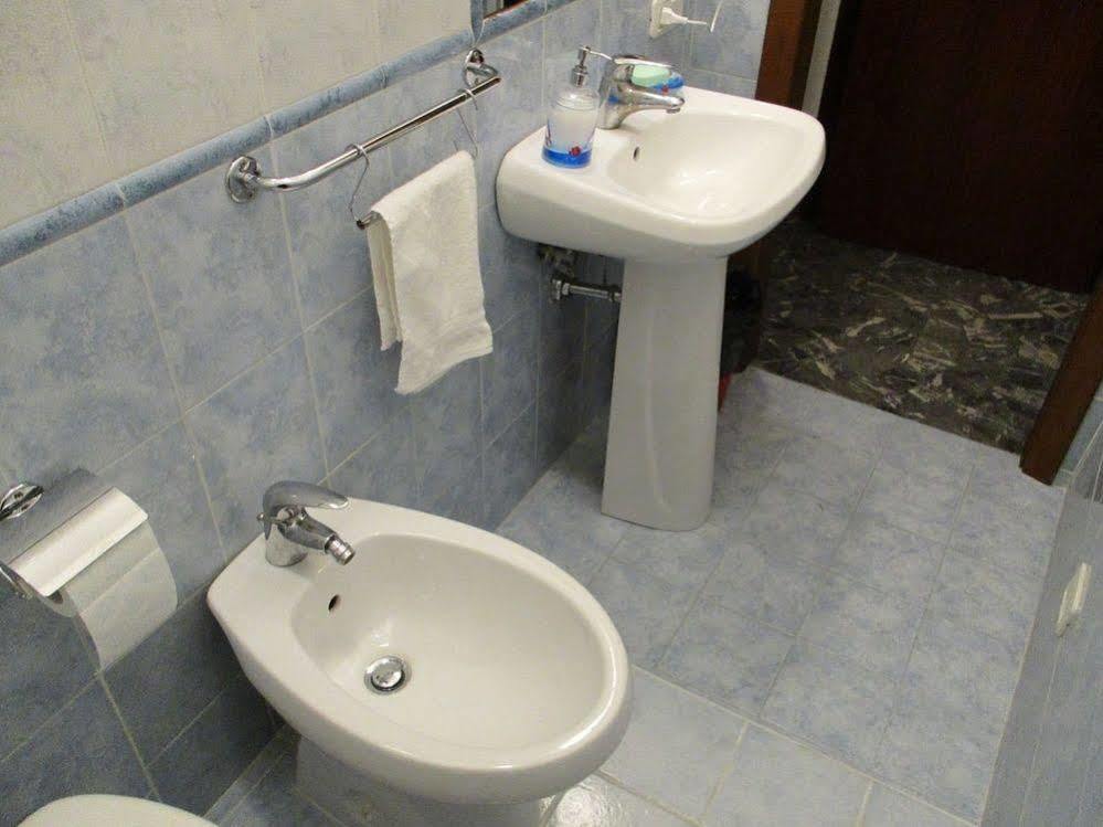 Maxim Rooms Řím Exteriér fotografie