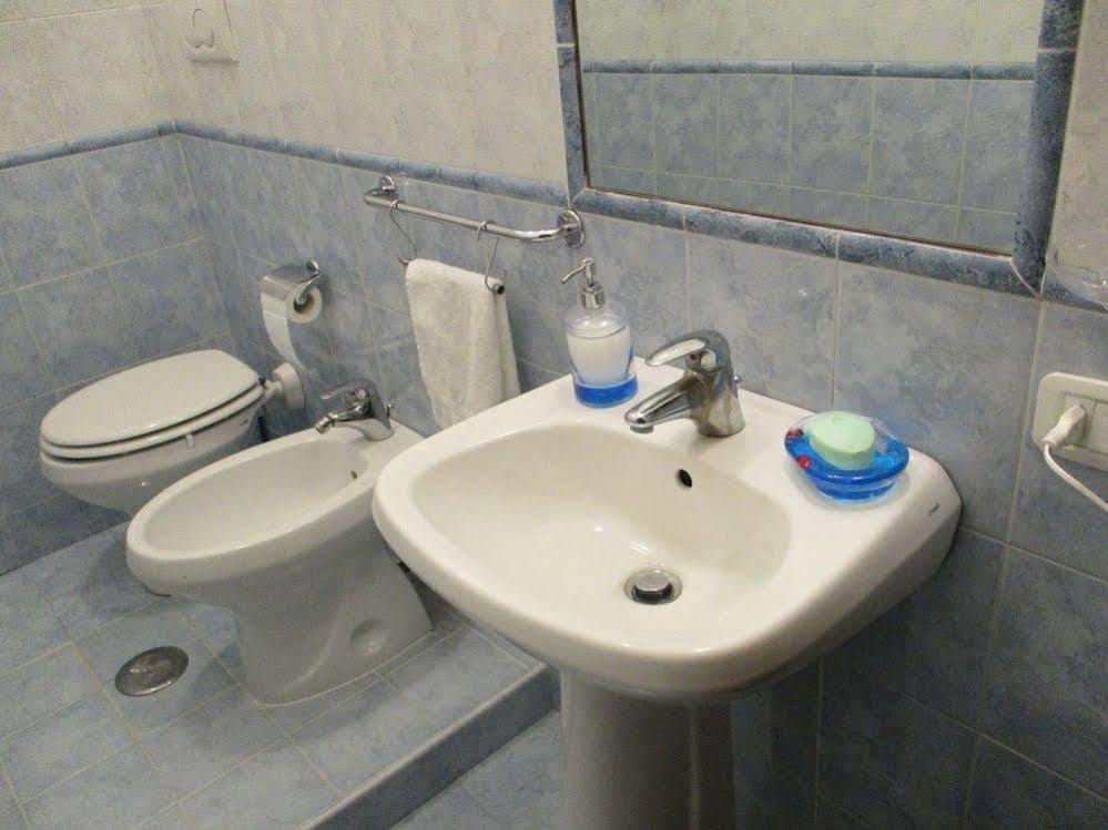 Maxim Rooms Řím Exteriér fotografie