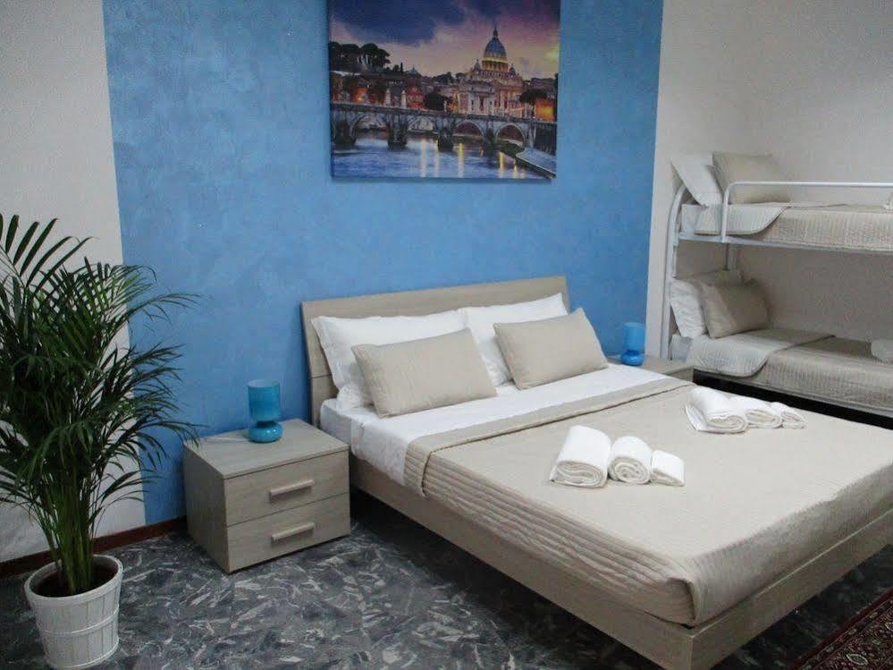 Maxim Rooms Řím Exteriér fotografie